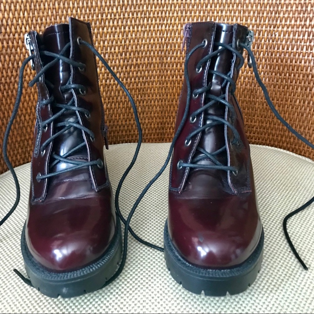 Boots - Picture 6 of 8